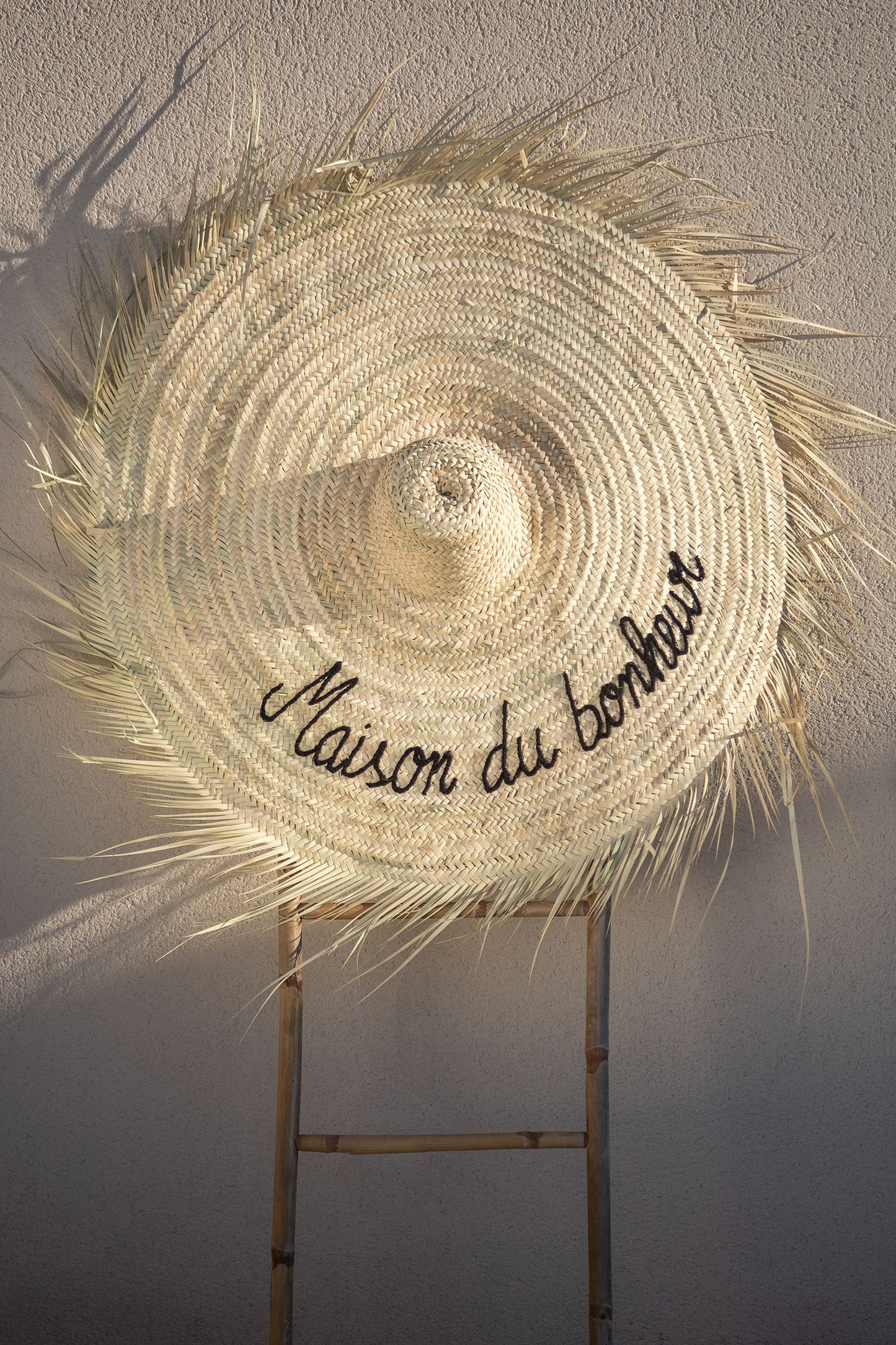 Chapeau décoratif "Maison du bonheur"