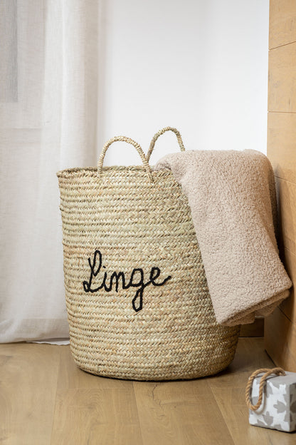 Panière à linge brodée