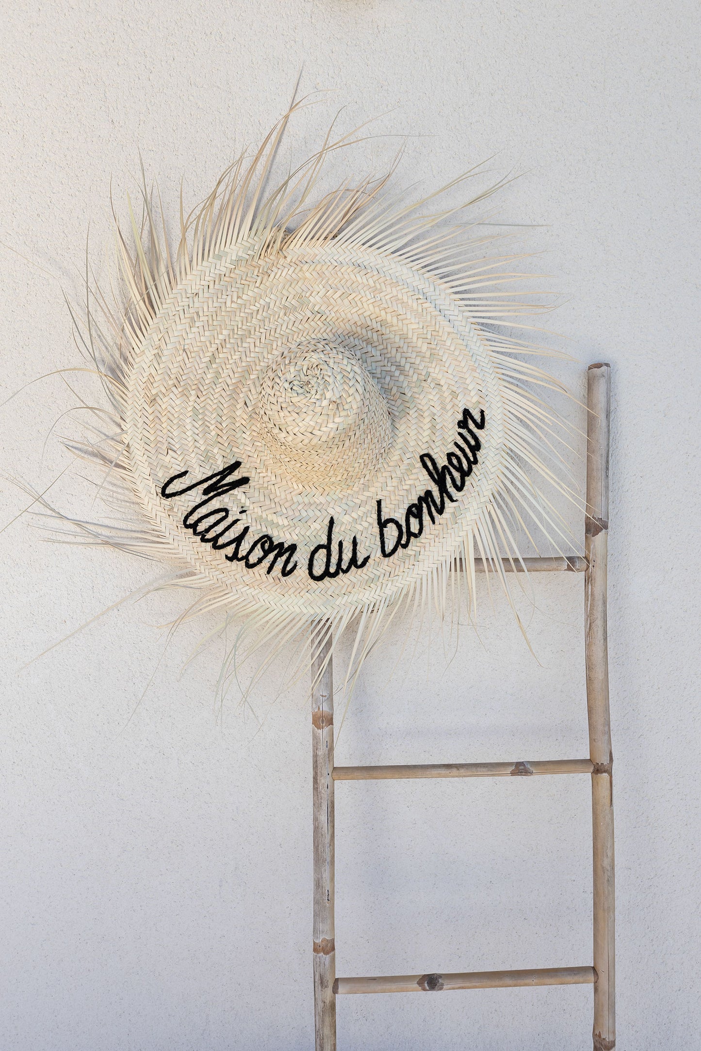 Chapeau décoratif "Maison du bonheur"